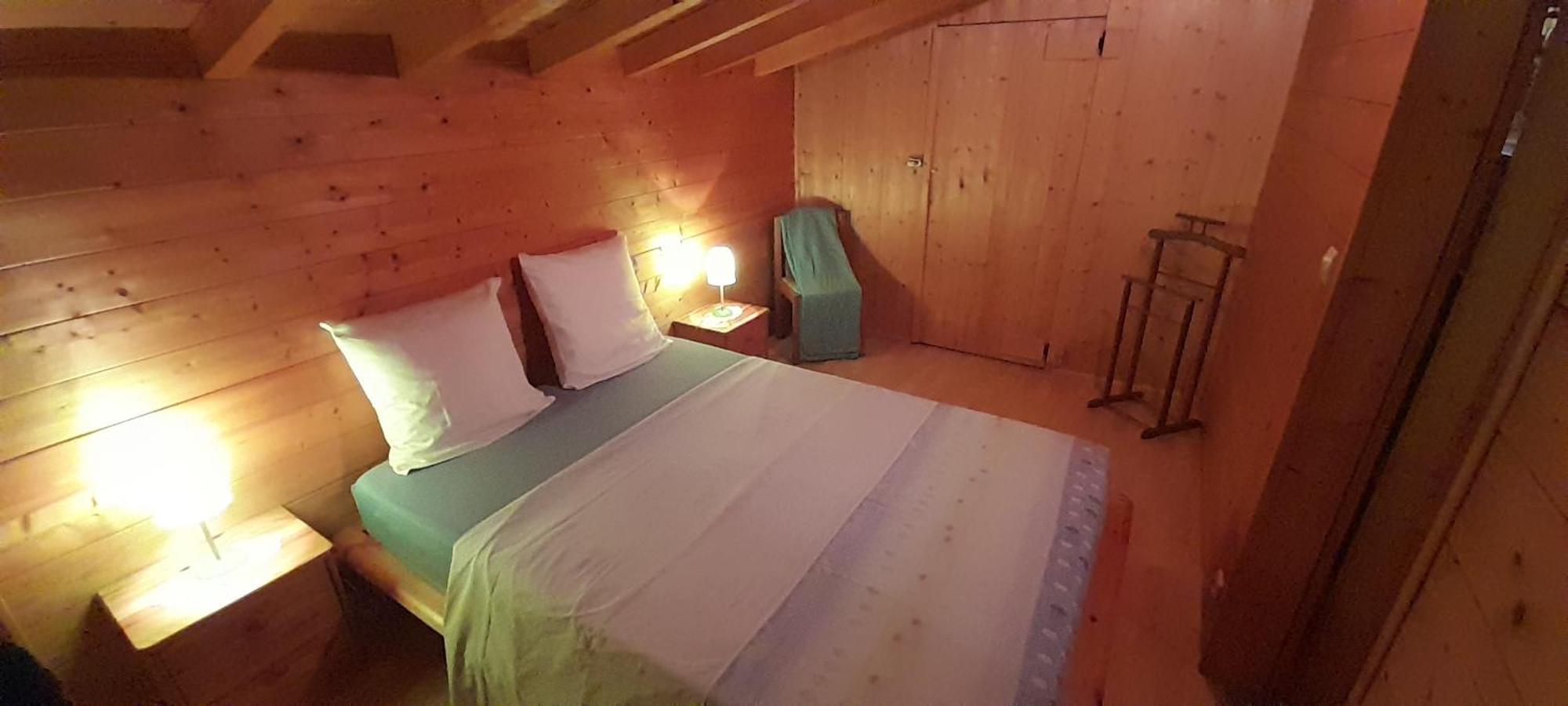 Location Type Gite, Chambre D'Hote, Meuble De Tourisme Dans Joli Petit Chalet Typique Et Ou Jolie Roulotte Type Boheme Waldighoffen Экстерьер фото