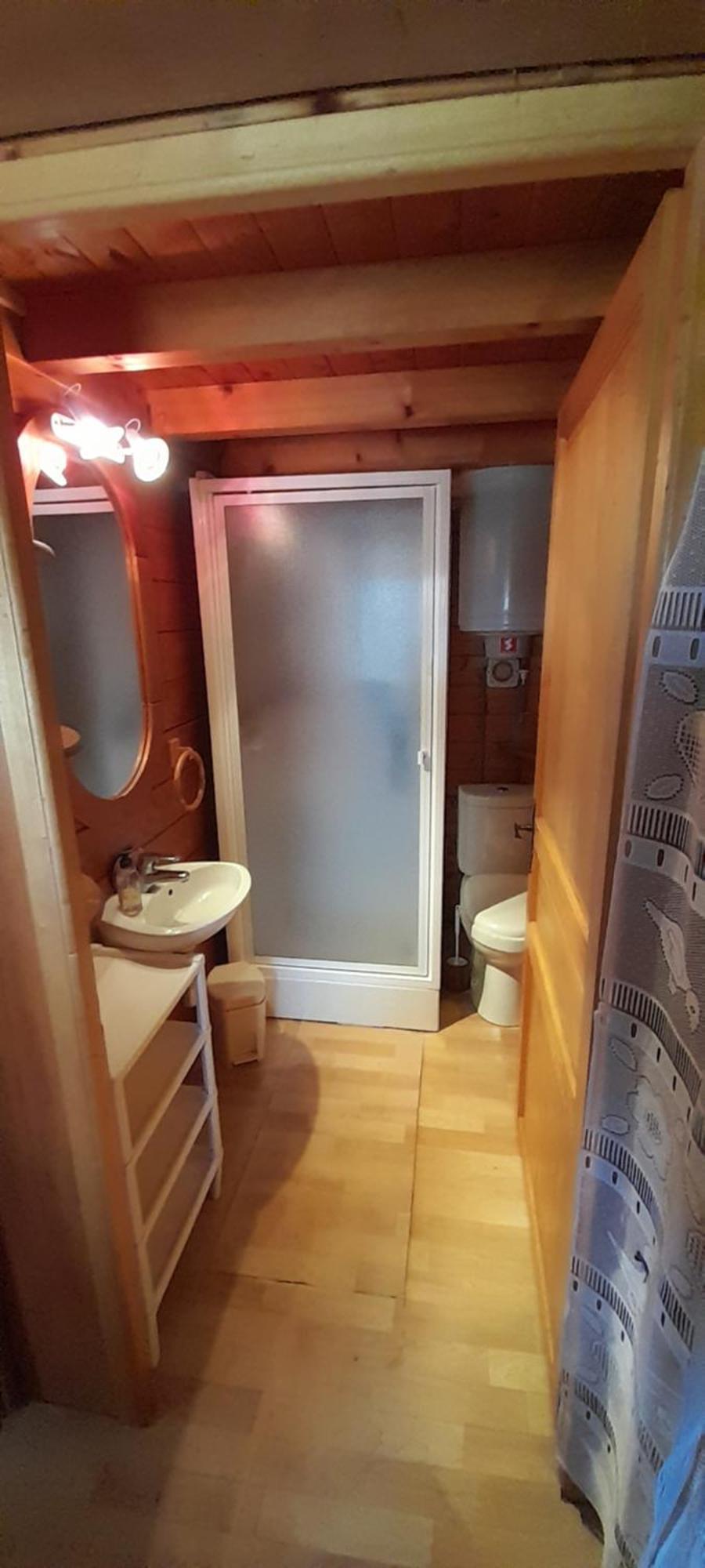 Location Type Gite, Chambre D'Hote, Meuble De Tourisme Dans Joli Petit Chalet Typique Et Ou Jolie Roulotte Type Boheme Waldighoffen Экстерьер фото